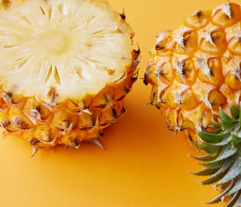 Can dogs eat pineapple?
